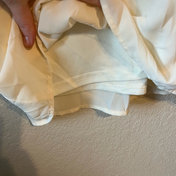 Double line off white mini dress. - Picture 5 of 13